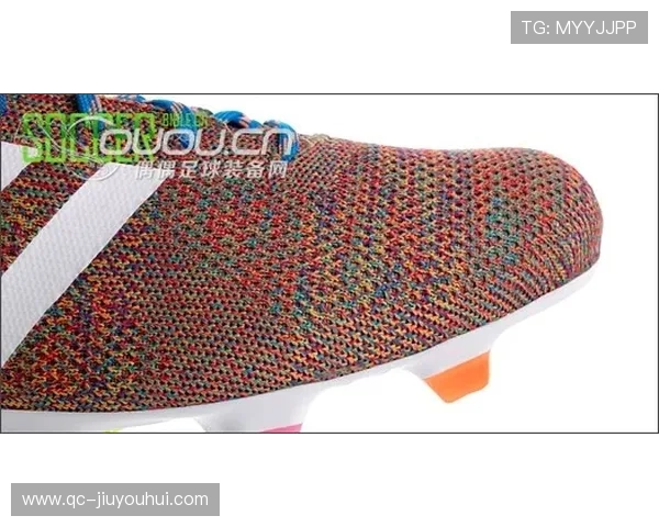 耐克推出全新针织面料足球鞋设计提高舒适性与性能